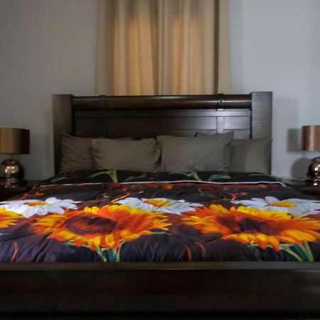 ウィレムスタッド Casa Cieloヴィラ エクステリア 写真